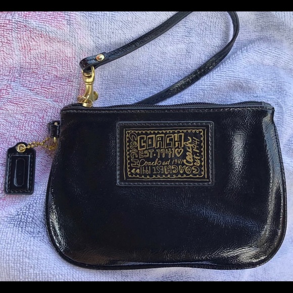 Coach poppy wristlet patent leather w satin NWOT - Picture 1 of 9